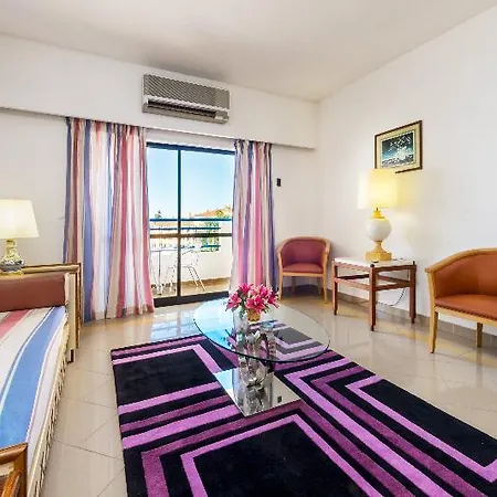 Hotel apartamentowy Tropical Sol